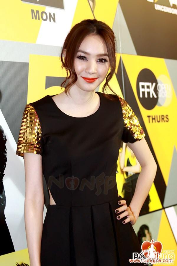 พี่โฟร์ น่ารักเวอร์