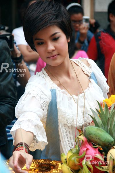[ Pics ] เปา เปาวลี, กัปตัน ภูธเนศ บวงสรวงละครใหม่ "สายฟ้ากับสมหวัง"
