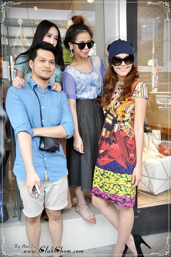 ชมพู่ อารยา เปิดตัวกระเป๋าแบรนด์ MINGLE By CHOMPOO @MERERA