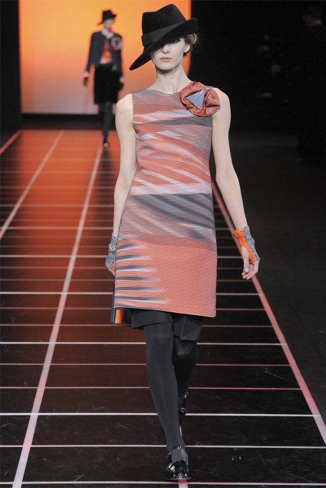 MILAN FASHION WEEK: GIORGIO ARMANI FALL 2012