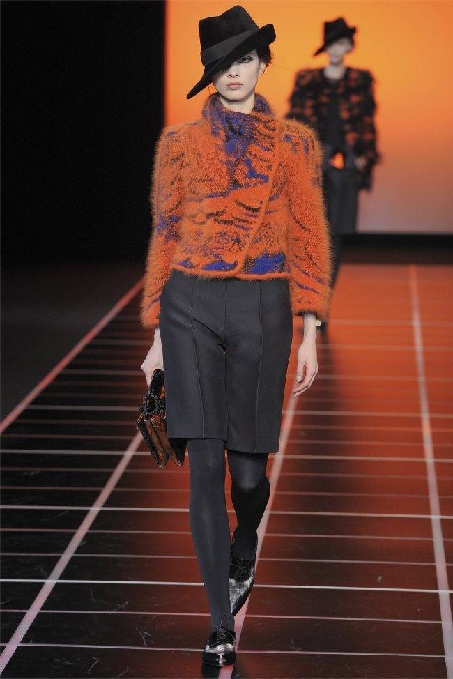 MILAN FASHION WEEK: GIORGIO ARMANI FALL 2012