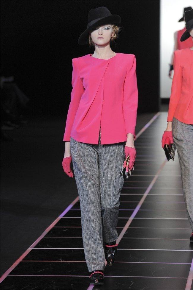 MILAN FASHION WEEK: GIORGIO ARMANI FALL 2012