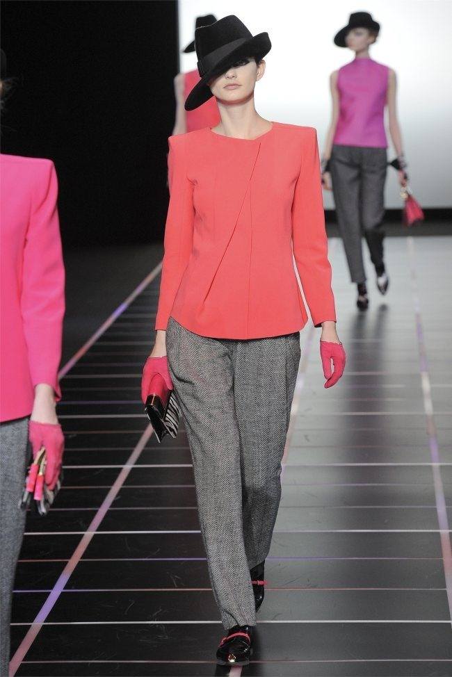 MILAN FASHION WEEK: GIORGIO ARMANI FALL 2012