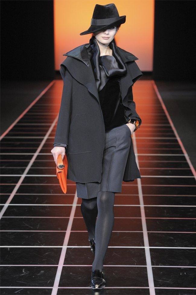 MILAN FASHION WEEK: GIORGIO ARMANI FALL 2012