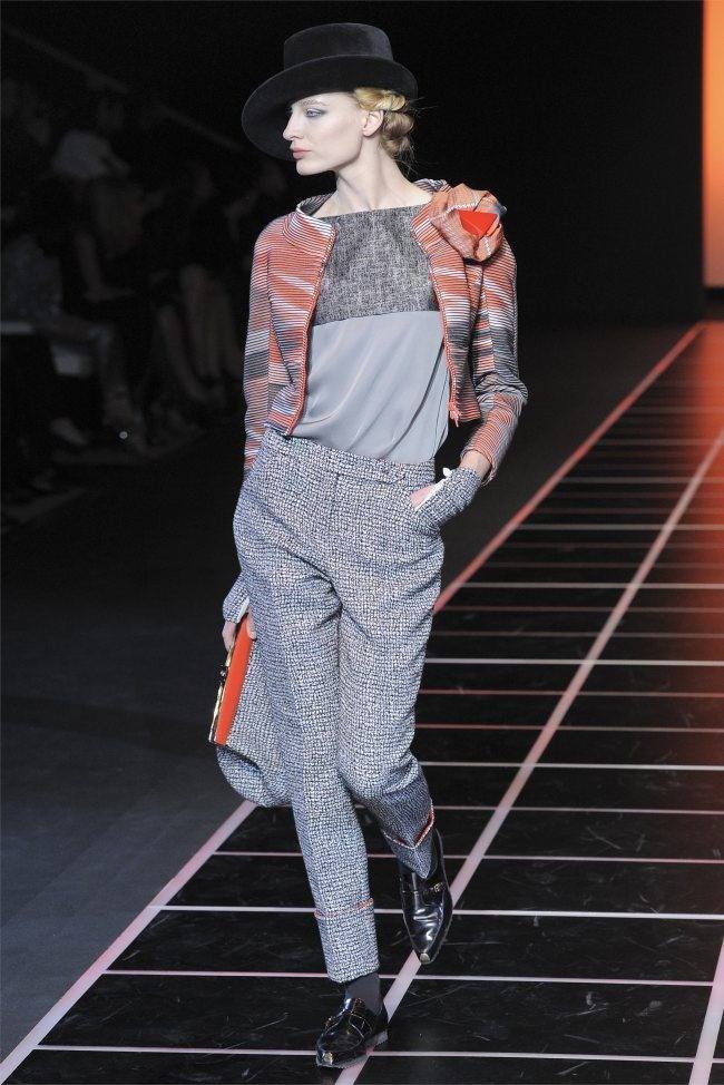 MILAN FASHION WEEK: GIORGIO ARMANI FALL 2012