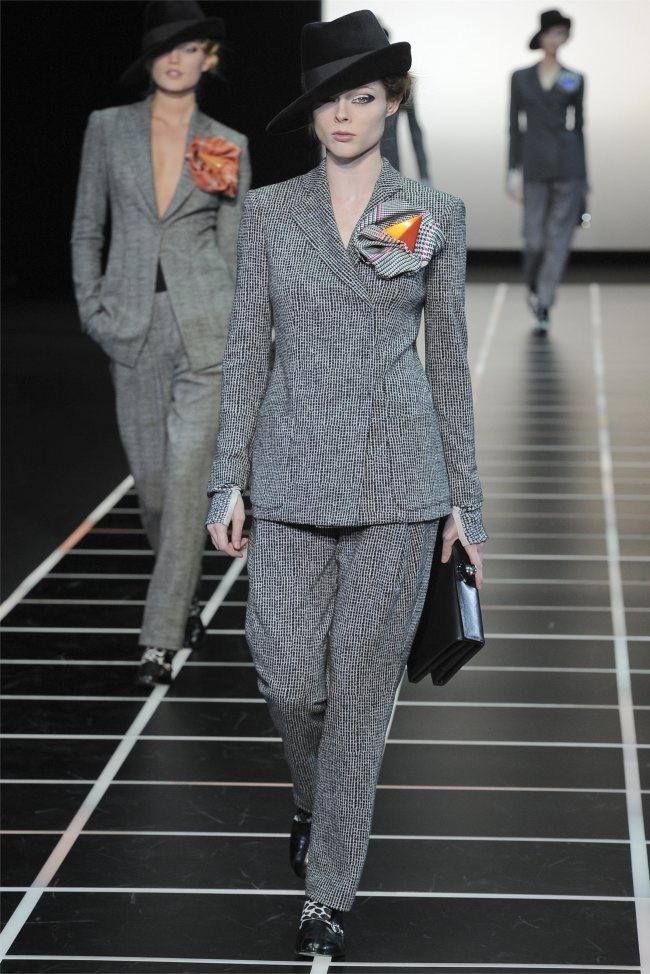 MILAN FASHION WEEK: GIORGIO ARMANI FALL 2012