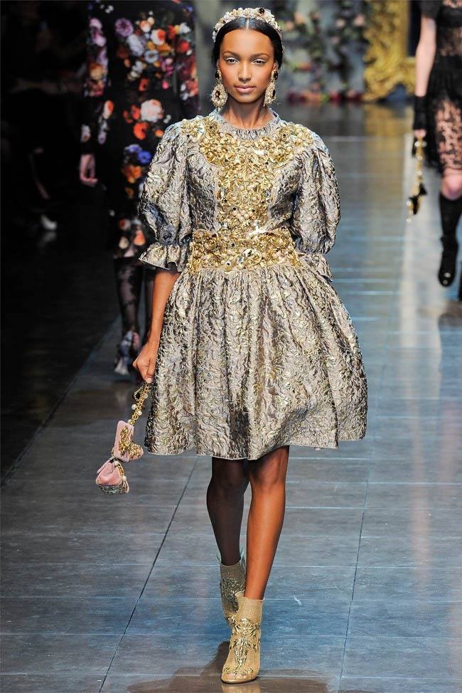 MILAN FASHION WEEK: DOLCE & GABBANA FALL 2012