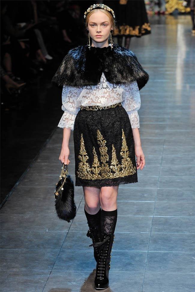 MILAN FASHION WEEK: DOLCE & GABBANA FALL 2012