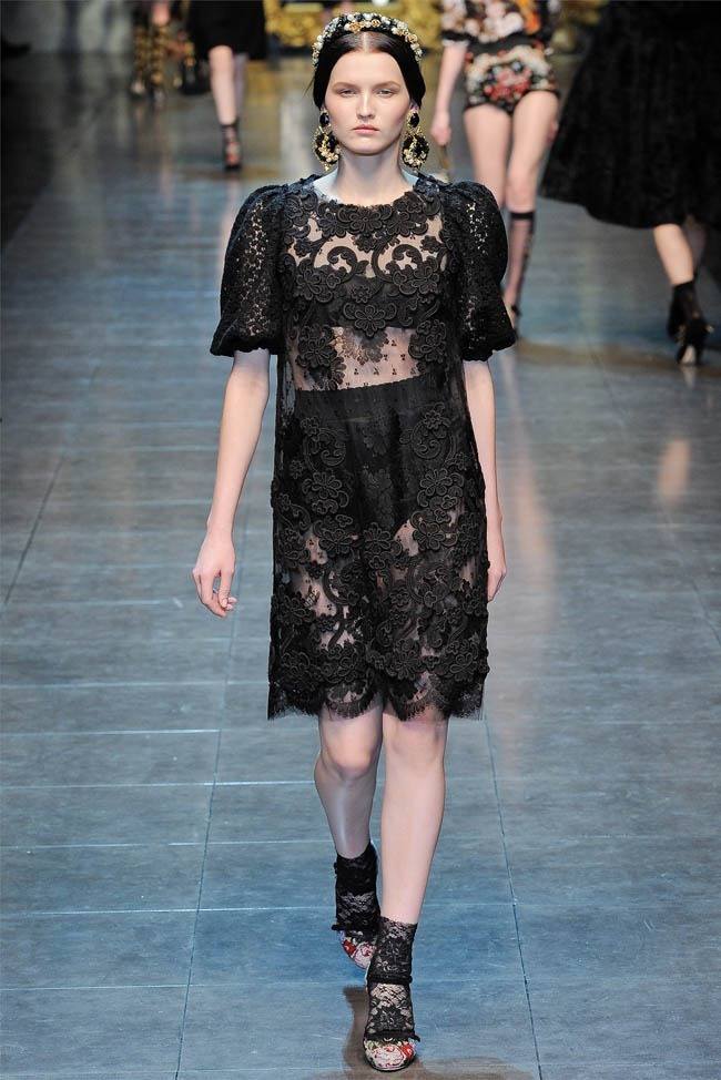 MILAN FASHION WEEK: DOLCE & GABBANA FALL 2012
