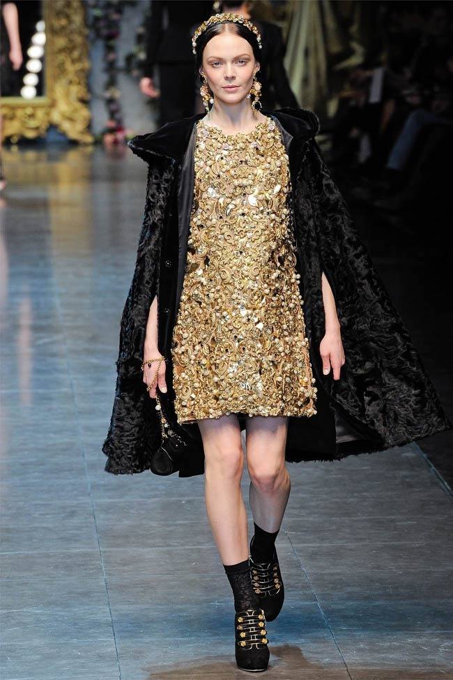MILAN FASHION WEEK: DOLCE & GABBANA FALL 2012