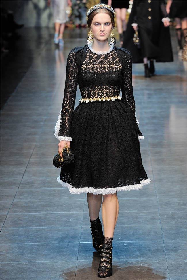 MILAN FASHION WEEK: DOLCE & GABBANA FALL 2012