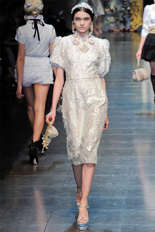 MILAN FASHION WEEK: DOLCE & GABBANA FALL 2012