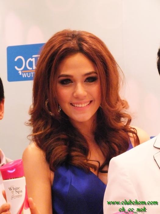 ชมพู่ อารยา ในงานเปิดตัว Mistine White Spa Extravagance @CTW