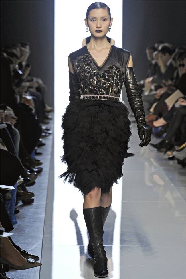 MILAN FASHION WEEK: BOTTEGA VENETA FALL 2012