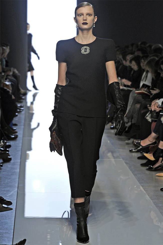 MILAN FASHION WEEK: BOTTEGA VENETA FALL 2012