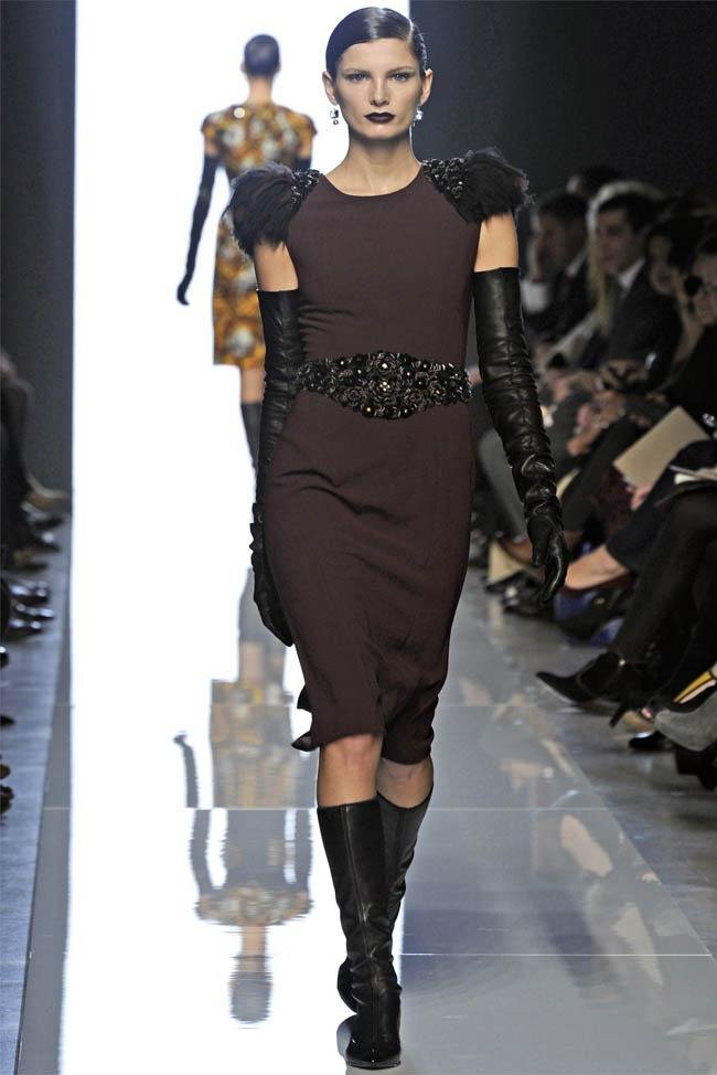 MILAN FASHION WEEK: BOTTEGA VENETA FALL 2012