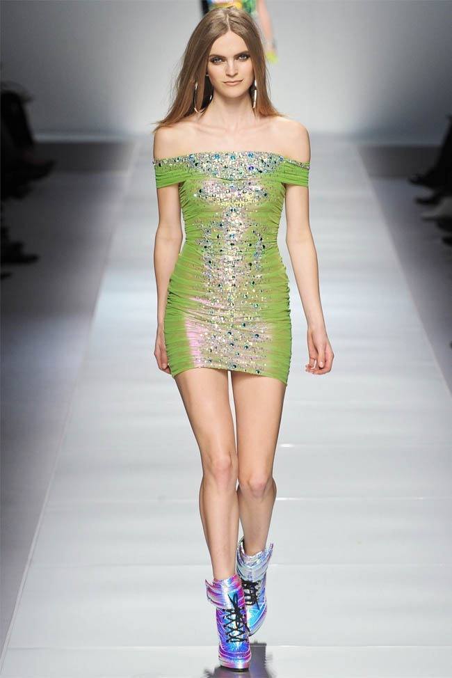 MILAN FASHION WEEK: BLUMARINE FALL 2012