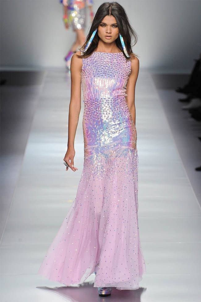 MILAN FASHION WEEK: BLUMARINE FALL 2012