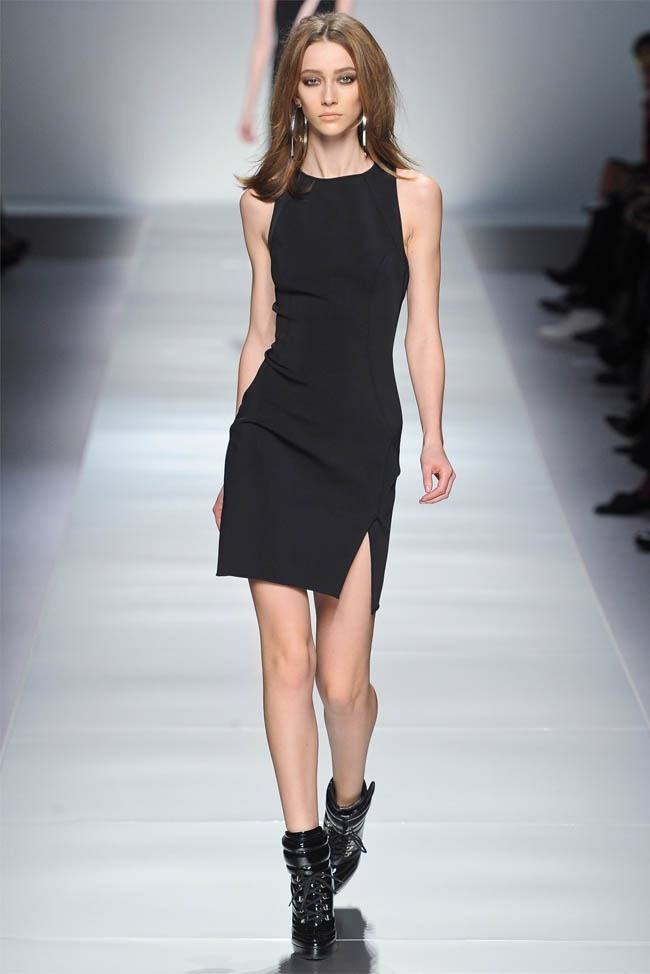 MILAN FASHION WEEK: BLUMARINE FALL 2012