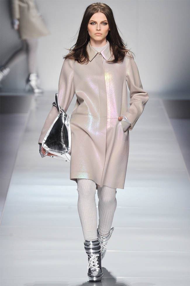 MILAN FASHION WEEK: BLUMARINE FALL 2012