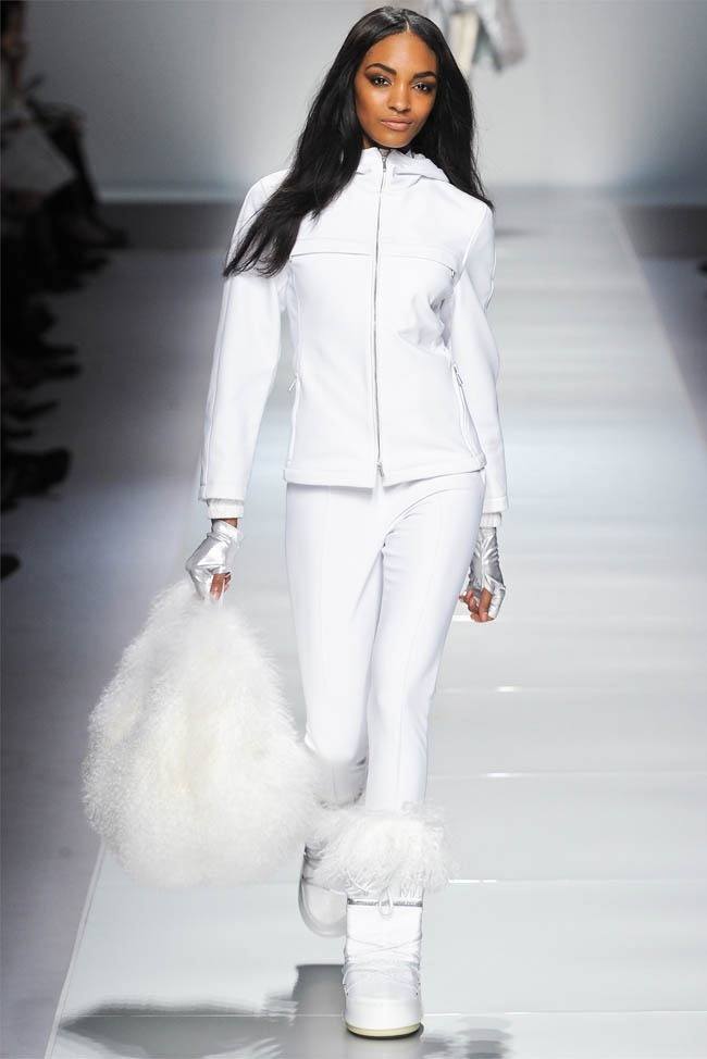 MILAN FASHION WEEK: BLUMARINE FALL 2012