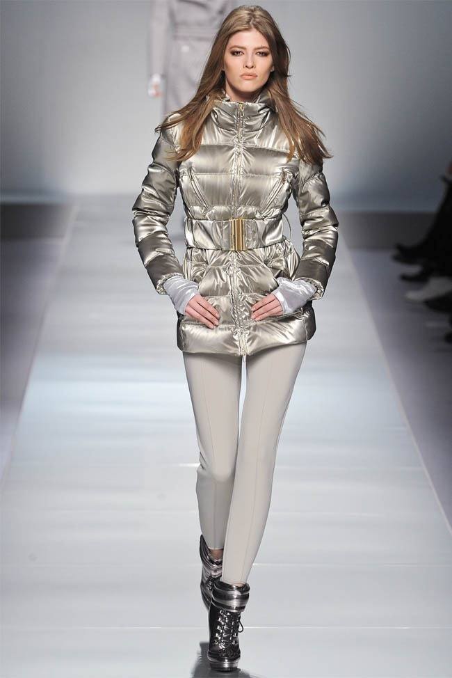 MILAN FASHION WEEK: BLUMARINE FALL 2012