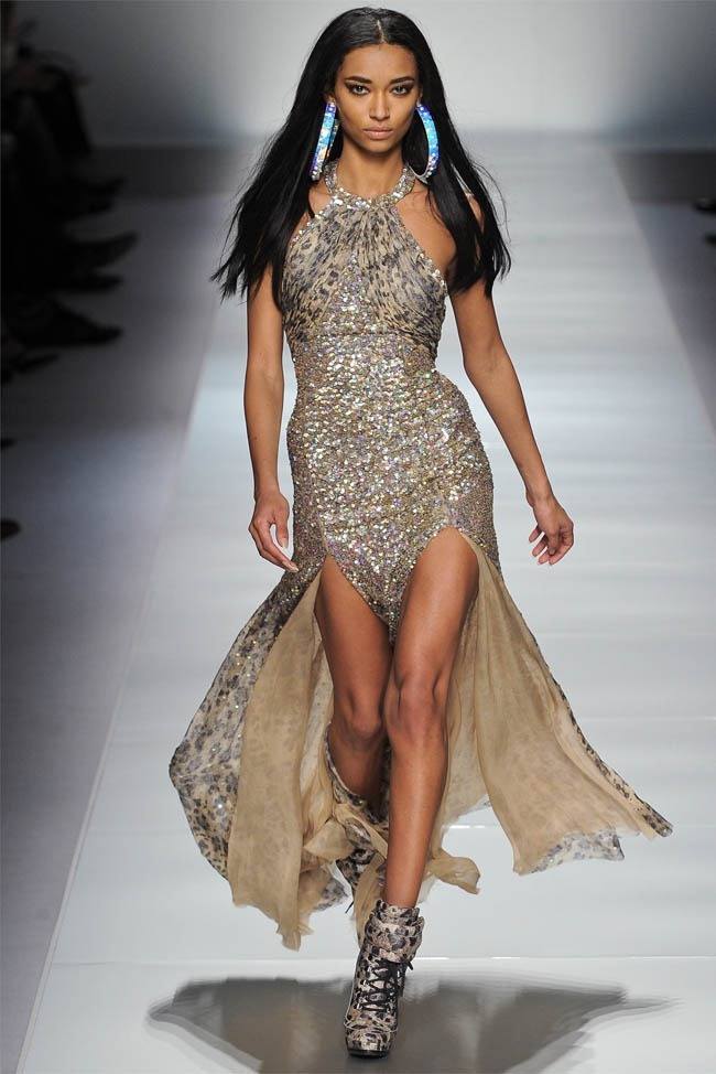 MILAN FASHION WEEK: BLUMARINE FALL 2012