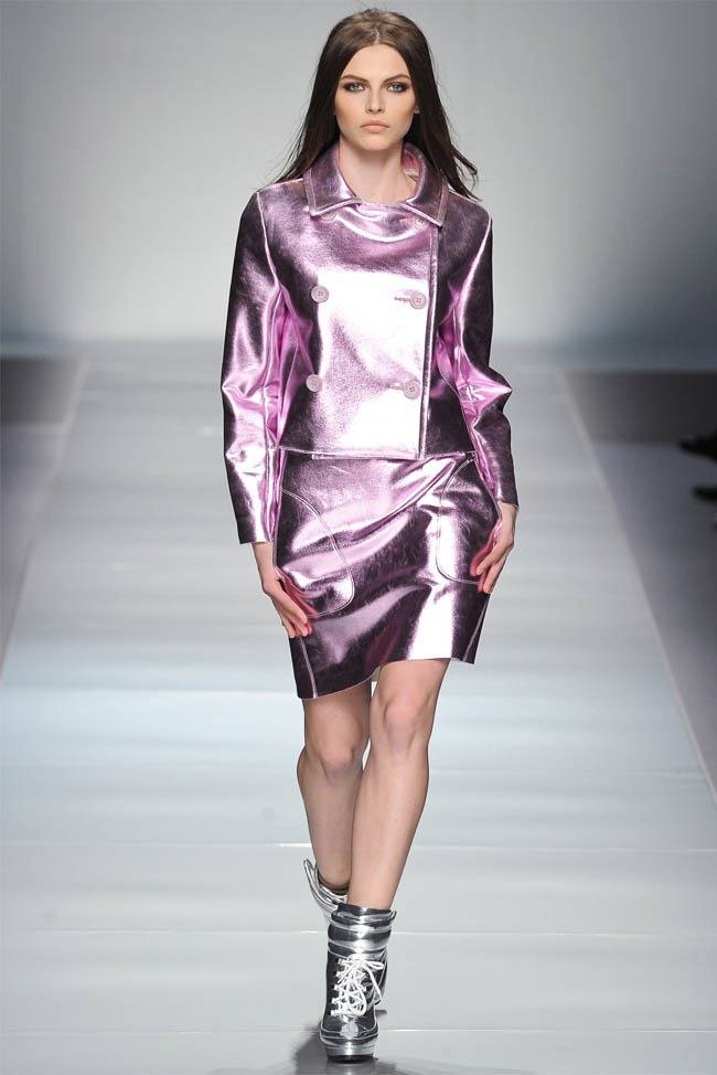 MILAN FASHION WEEK: BLUMARINE FALL 2012