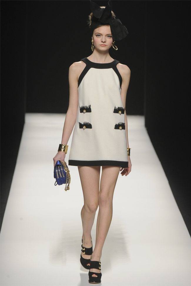 MILAN FASHION WEEK: MOSCHINO FALL 2012