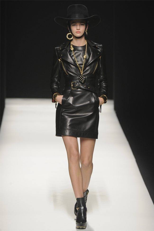MILAN FASHION WEEK: MOSCHINO FALL 2012