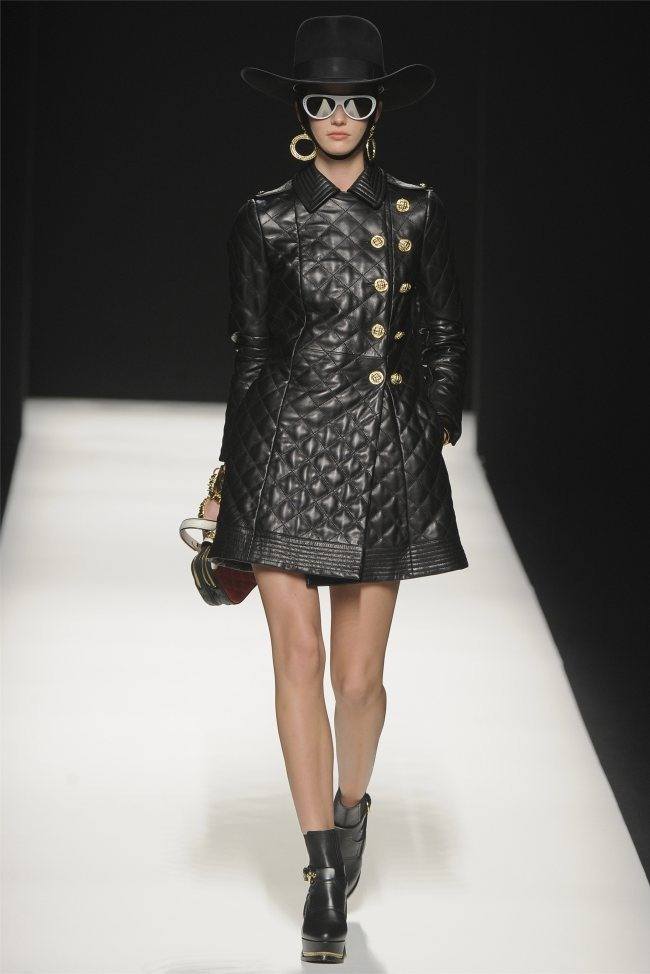 MILAN FASHION WEEK: MOSCHINO FALL 2012