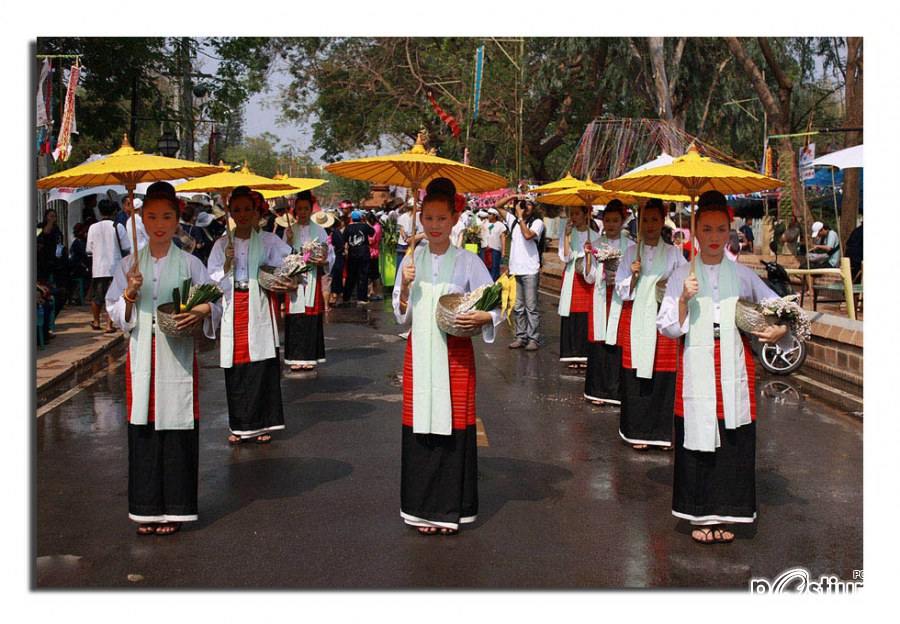 สลุงหลวง กลองใหญ่ ปีใหม่เมือง นครลำปาง