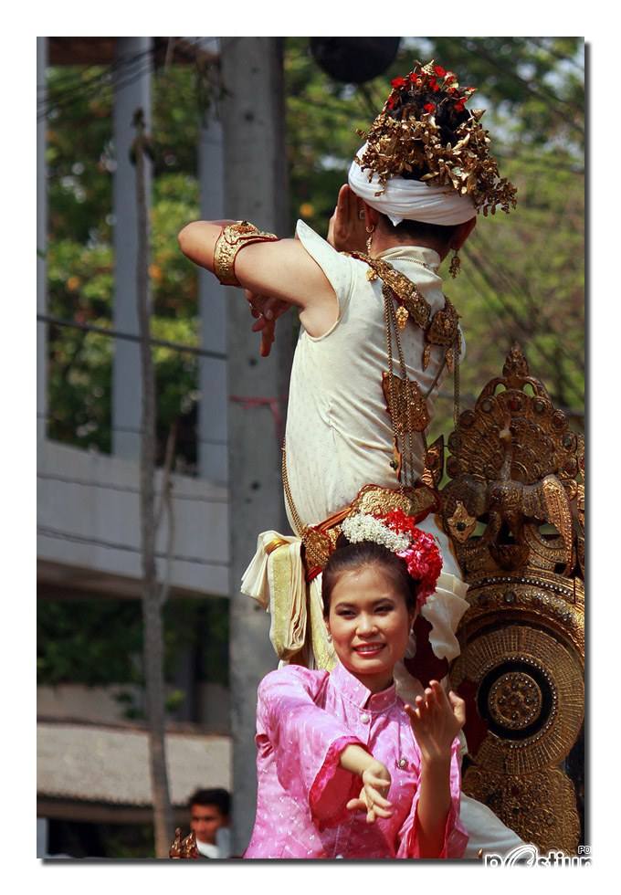 สลุงหลวง กลองใหญ่ ปีใหม่เมือง นครลำปาง