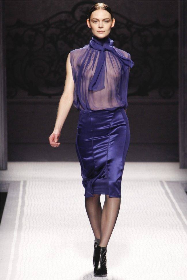 MILAN FASHION WEEK: ALBERTA FERRETTI FALL 2012