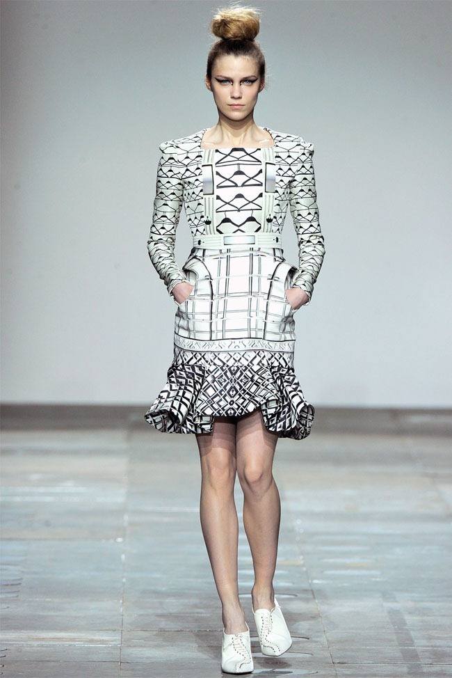 LONDON FASHION WEEK: MARY KRANTZOU FALL 2012
