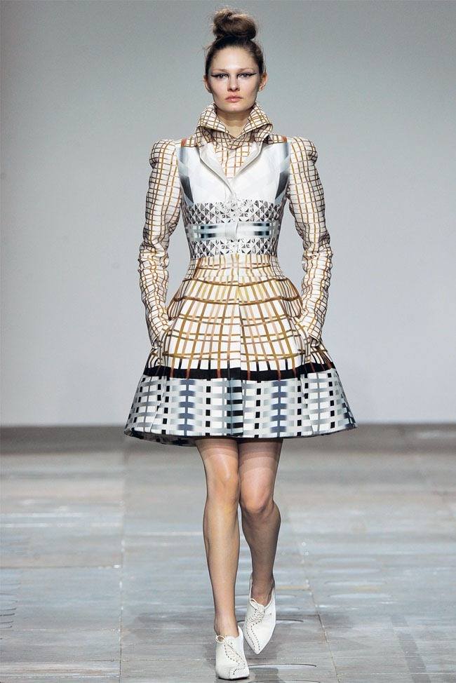 LONDON FASHION WEEK: MARY KRANTZOU FALL 2012