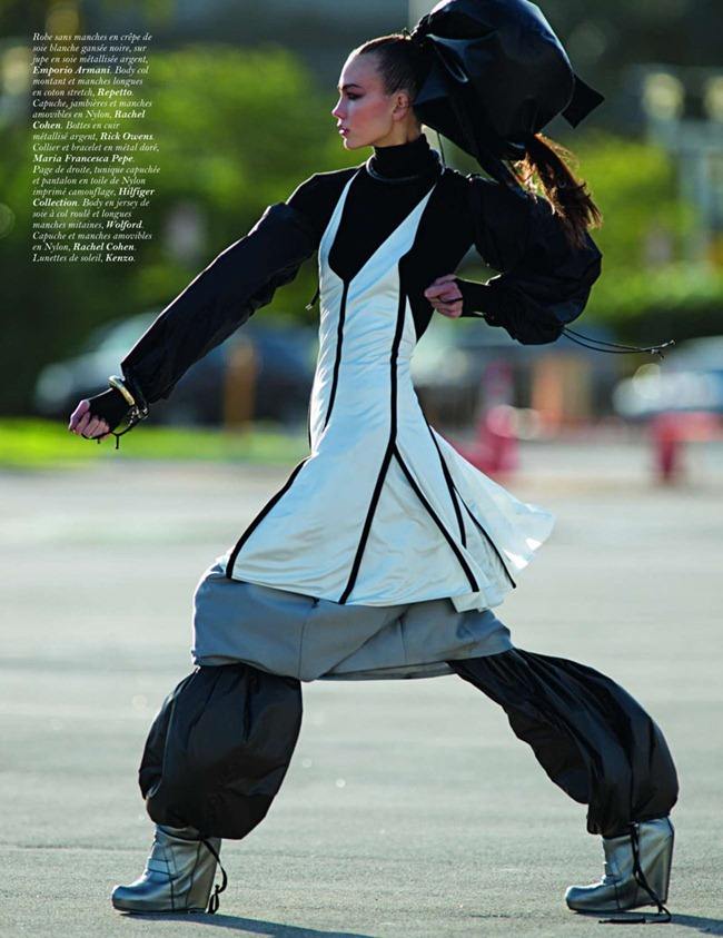 VOGUE PARIS: KARLIE KLOSS BY PHOTOGRAPHER HANS FEURER