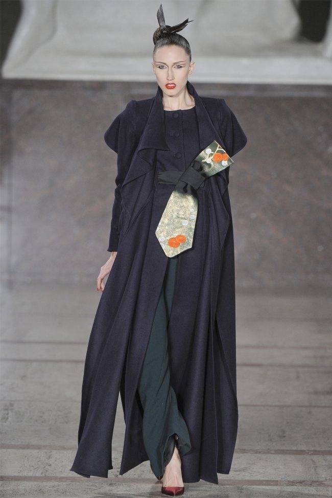 NEW YORK FASHION WEEK: ZAC POSEN FALL 2012