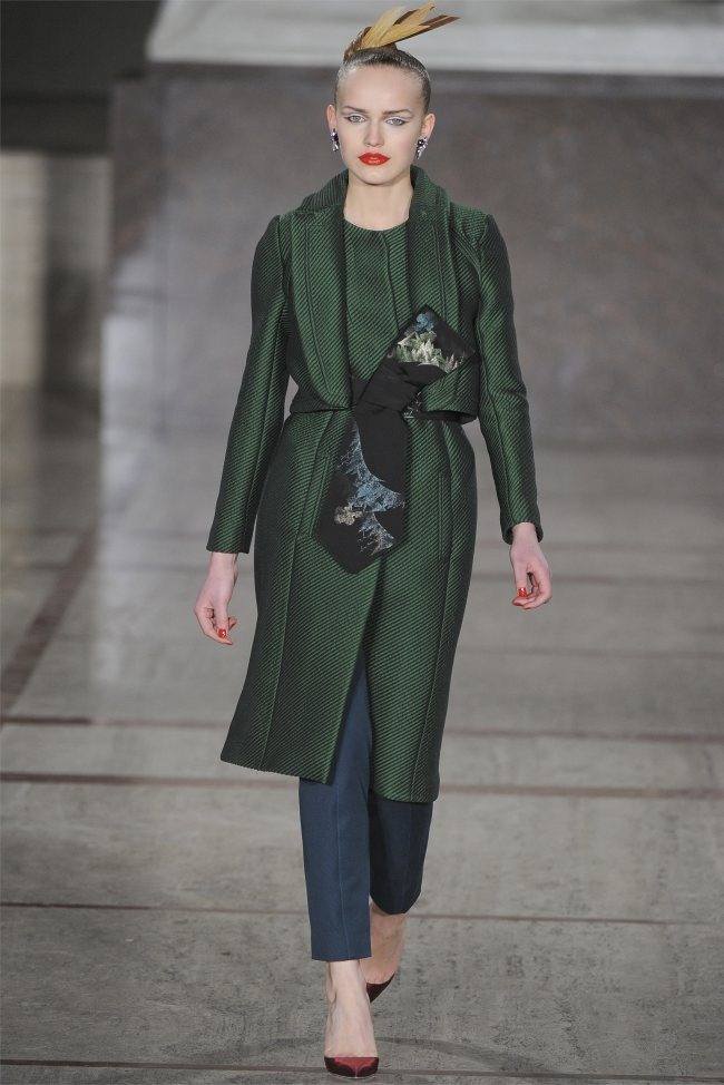 NEW YORK FASHION WEEK: ZAC POSEN FALL 2012