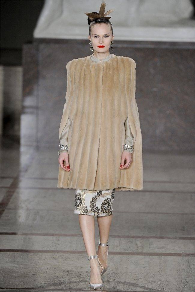 NEW YORK FASHION WEEK: ZAC POSEN FALL 2012