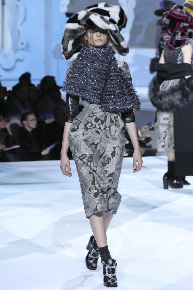 NEW YORK FASHION WEEK: MARC JACOBS FALL 2012