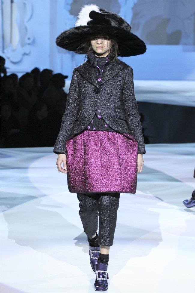 NEW YORK FASHION WEEK: MARC JACOBS FALL 2012