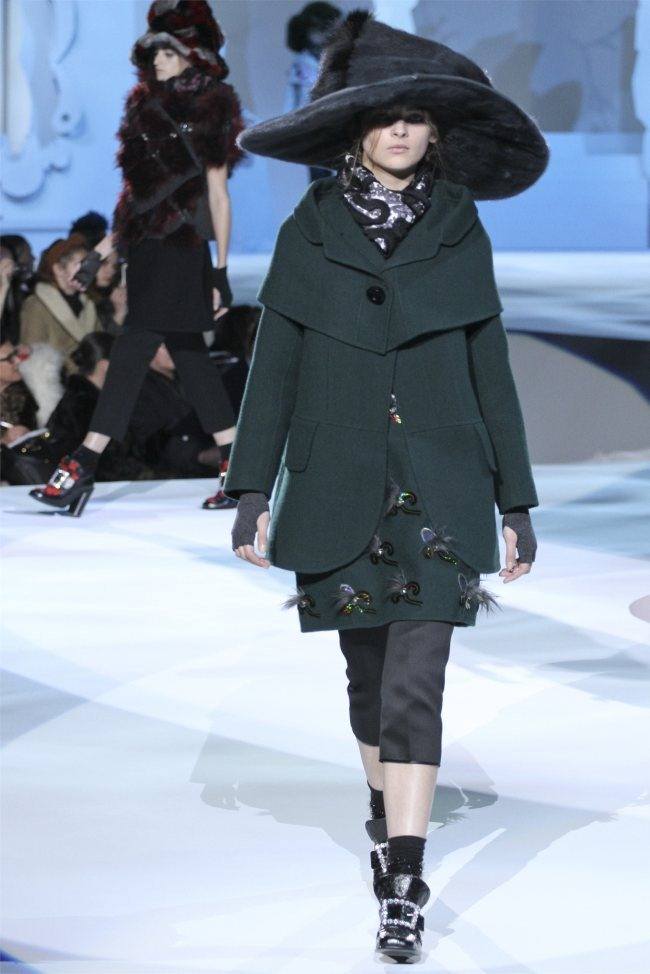 NEW YORK FASHION WEEK: MARC JACOBS FALL 2012