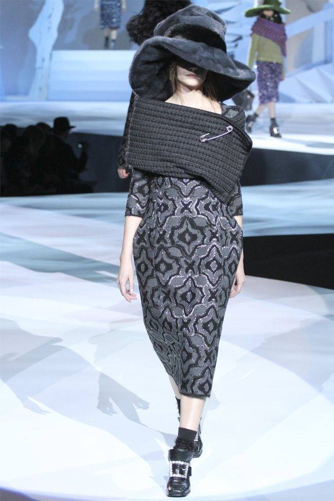 NEW YORK FASHION WEEK: MARC JACOBS FALL 2012