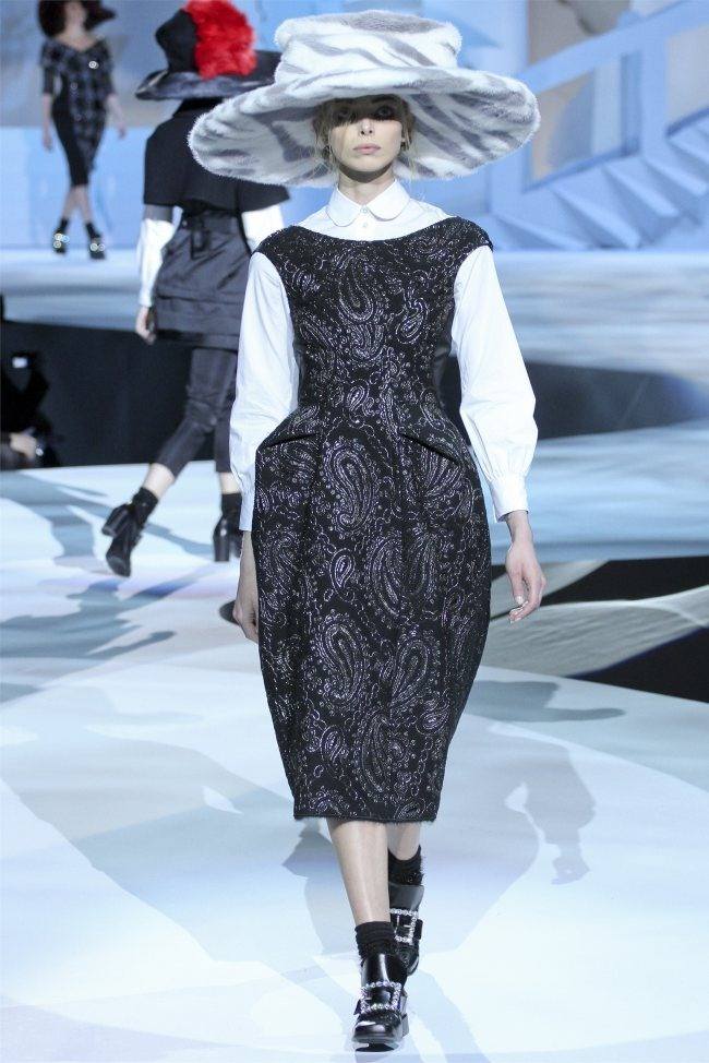 NEW YORK FASHION WEEK: MARC JACOBS FALL 2012