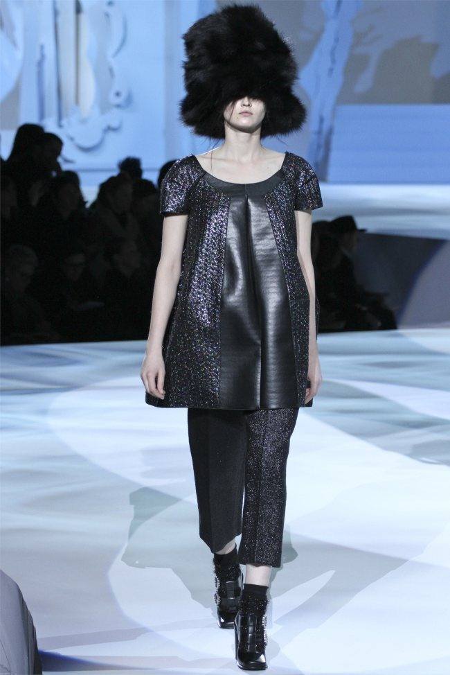 NEW YORK FASHION WEEK: MARC JACOBS FALL 2012