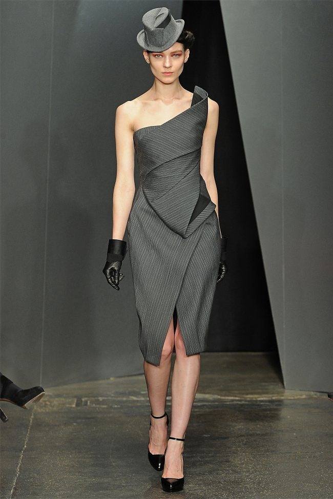 NEW YORK FASHION WEEK: DONNA KARAN FALL 2012