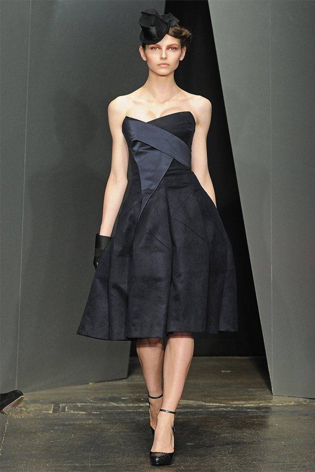NEW YORK FASHION WEEK: DONNA KARAN FALL 2012