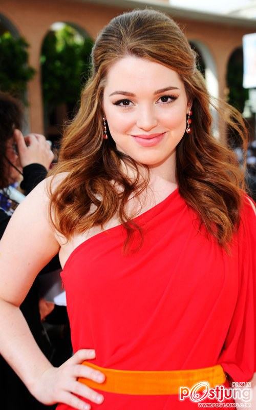 Jennifer Stone