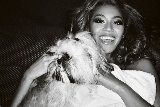 LOVE MAGAZINE: 30 YEARS OF OPTIMISM BY PHOTOGRAPHER MARIO TESTINO